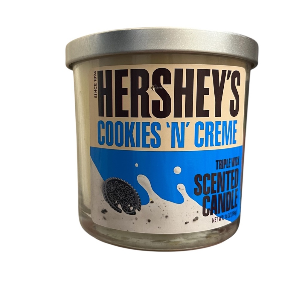 Hershey's Cookies 'N' Creme Scented Candle